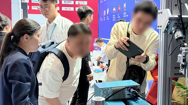 現(xiàn)場(chǎng)試焊2