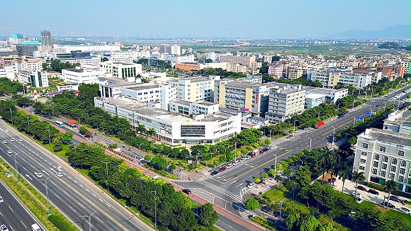 靈科超聲波外景