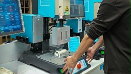 靈科超聲波焊接技術在色帶外殼生產中的核心優(yōu)勢