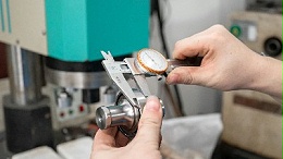 聚焦杜肯超聲波焊接機(jī)：電路板燒毀故障的精準(zhǔn)維修策略