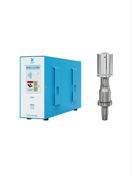 15kHz-4000W 數(shù)字 靈科超聲波發(fā)生器+超聲波換能器