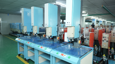 靈科超聲波：揭秘汽車后尾燈罩焊接的“隱形工藝”